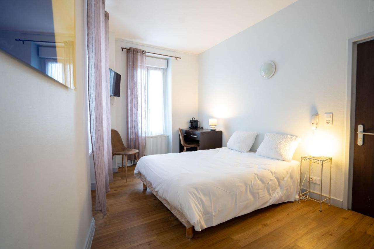 Logis Central Hotel - Restaurant & Spa Bort-les-Orgues Esterno foto
