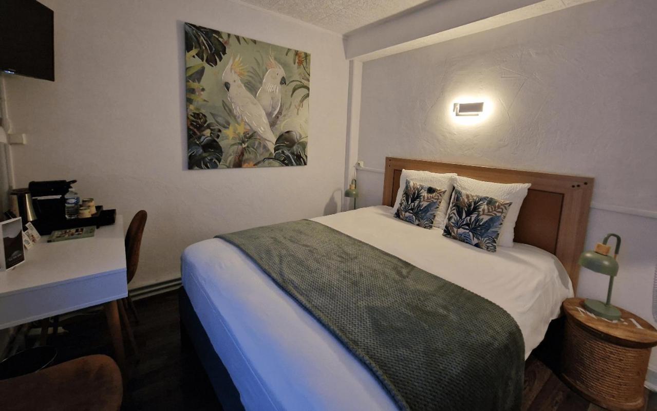 Logis Central Hotel - Restaurant & Spa Bort-les-Orgues Esterno foto