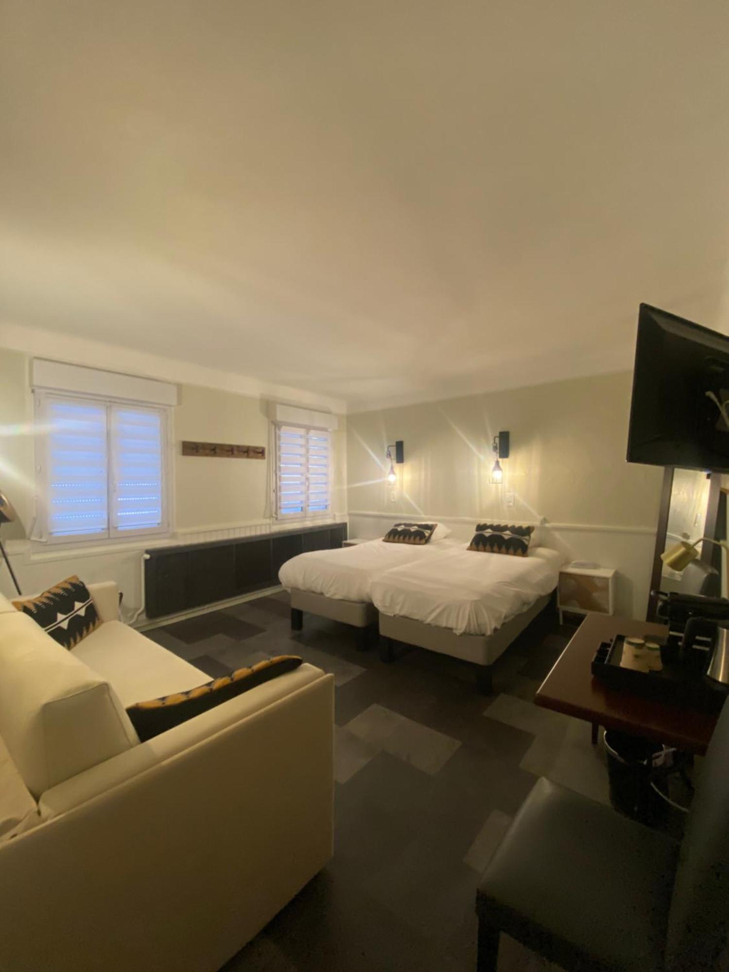 Logis Central Hotel - Restaurant & Spa Bort-les-Orgues Esterno foto